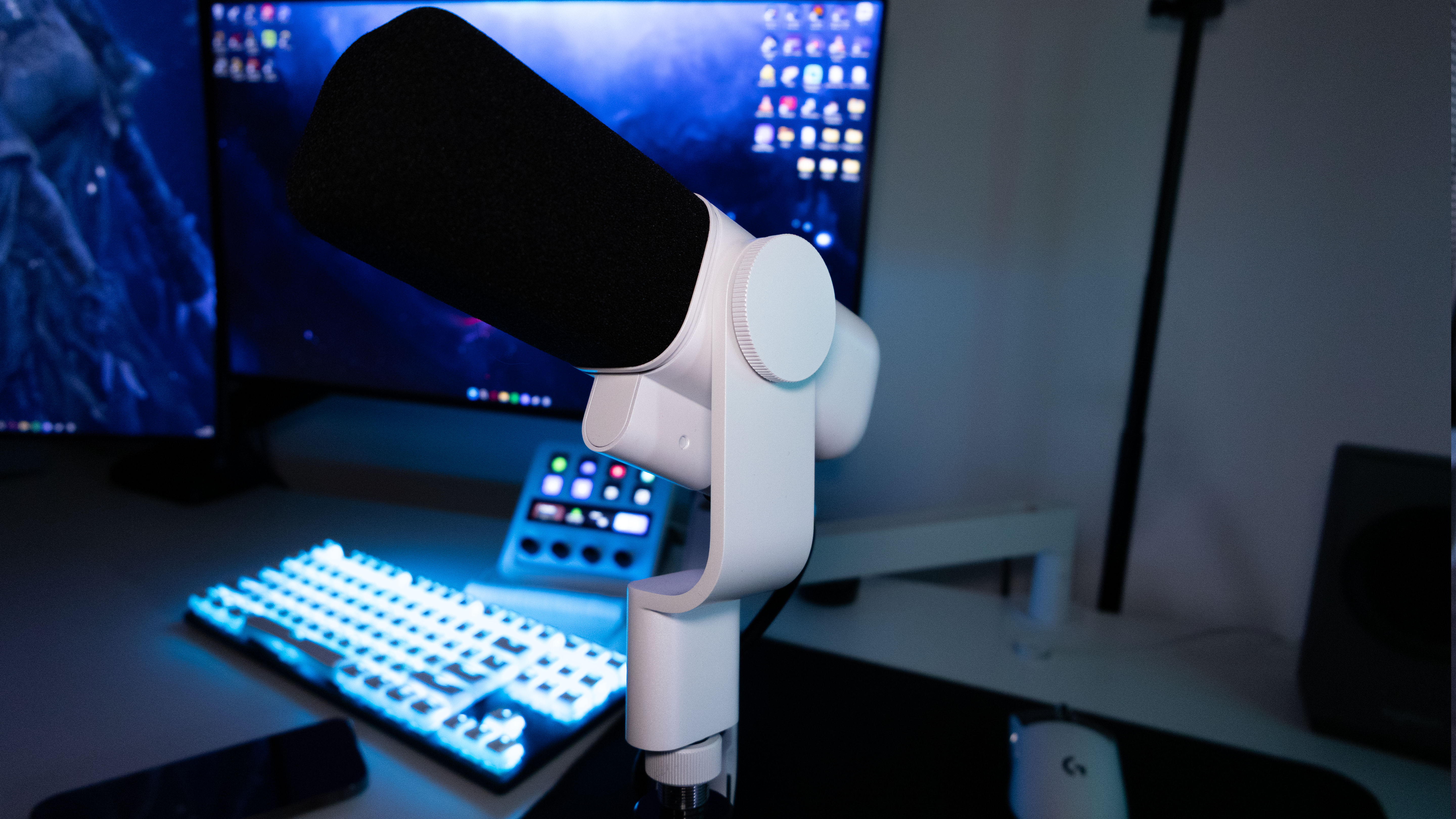 Logitech G Blue Yeti Studio