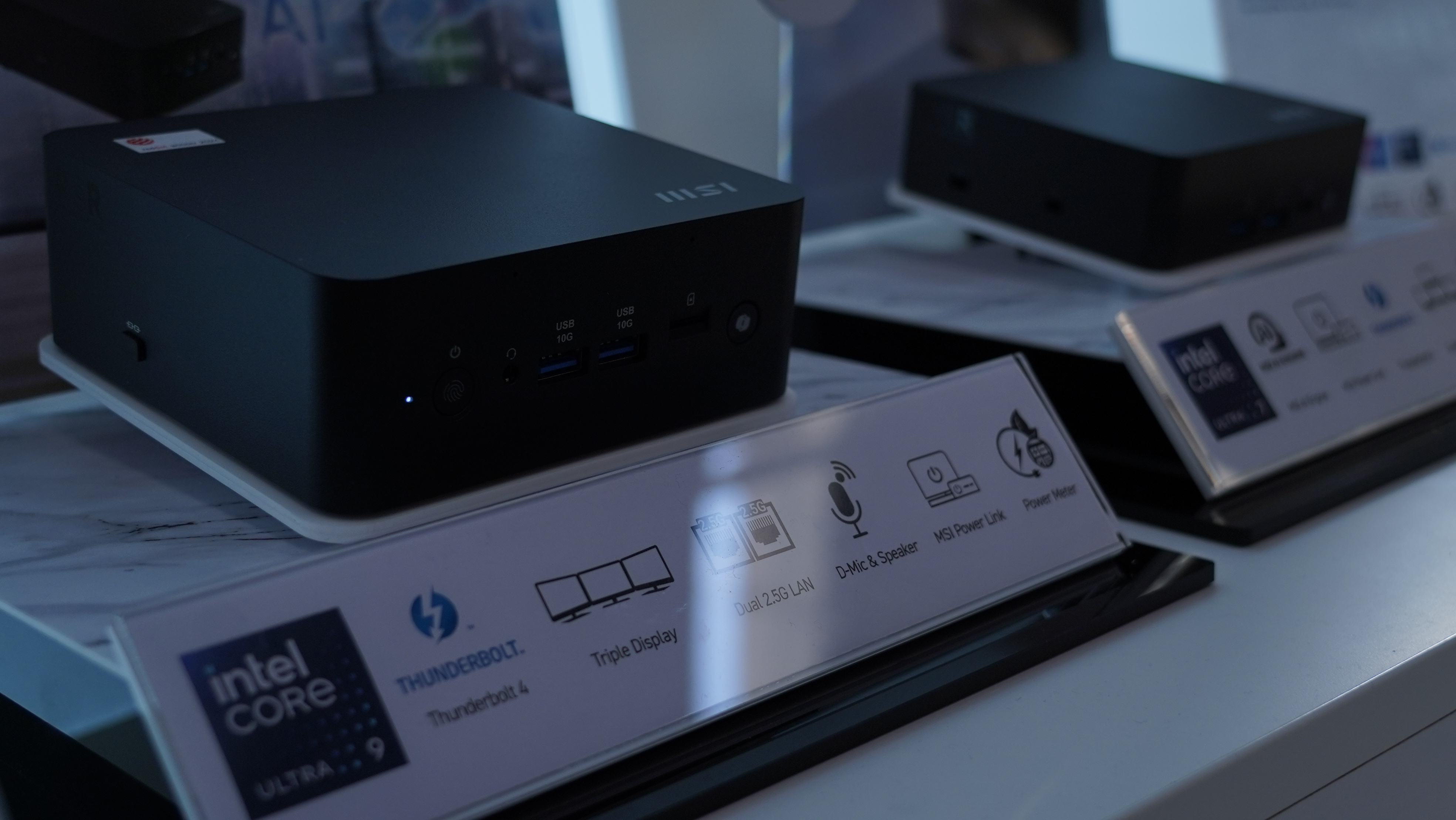 Cubi NUC AI+ 2MG