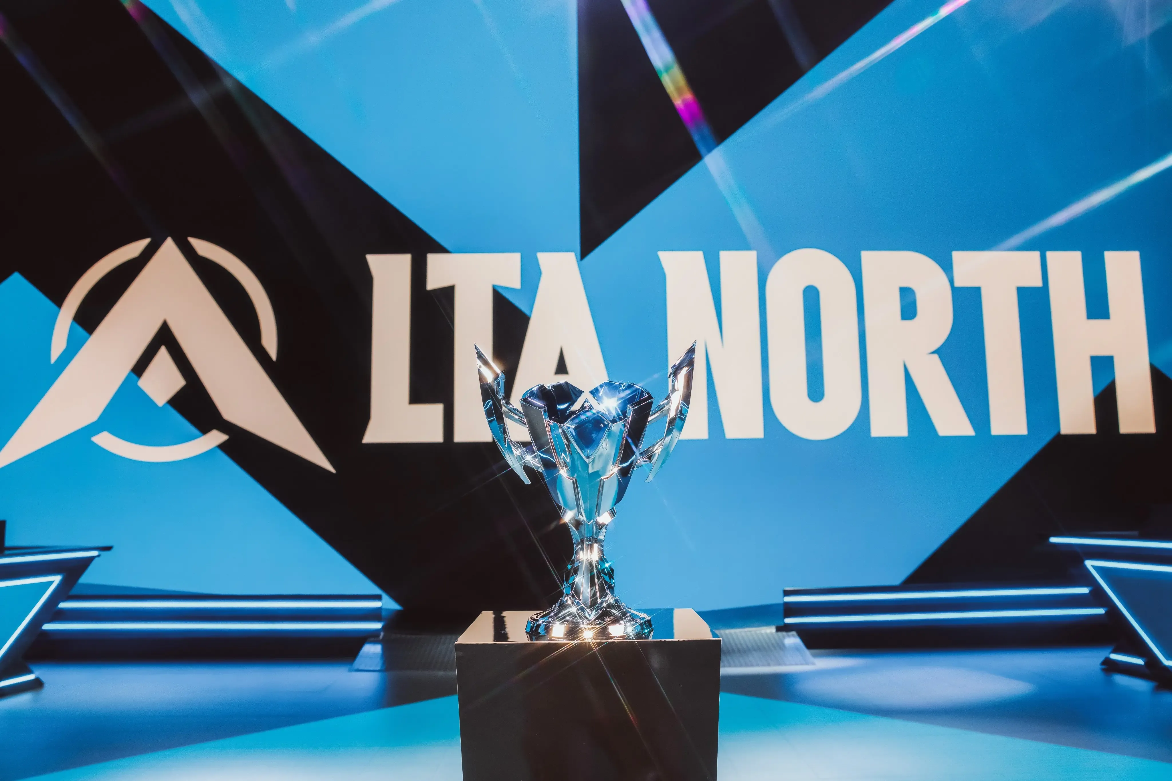 Zamudo míří do Lyon Gaming. Licorice končí