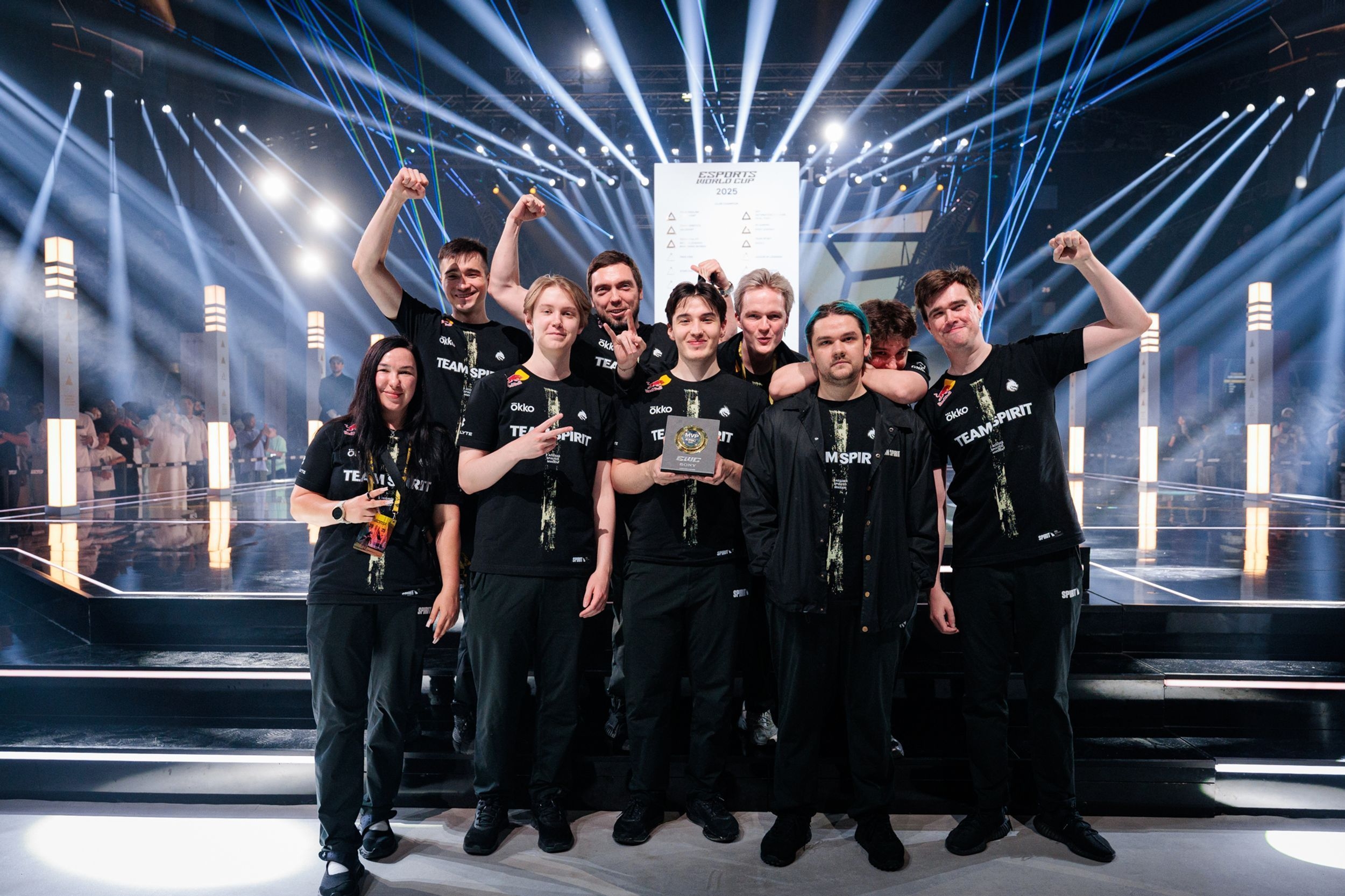 Team Spirit ovládli Dota2 turnaj na Esports World Cup