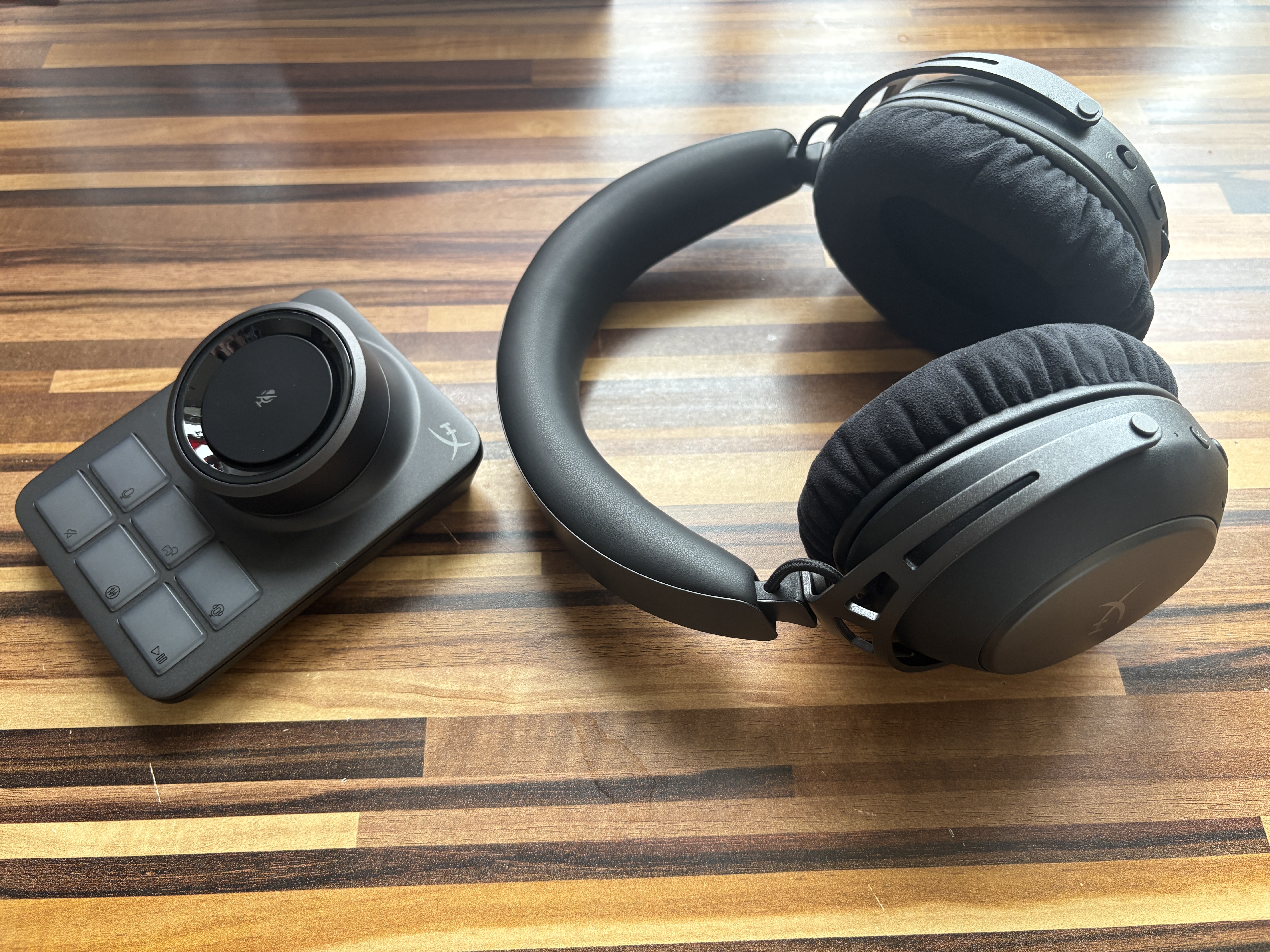 HyperX Cloud Alpha 2 Wireless